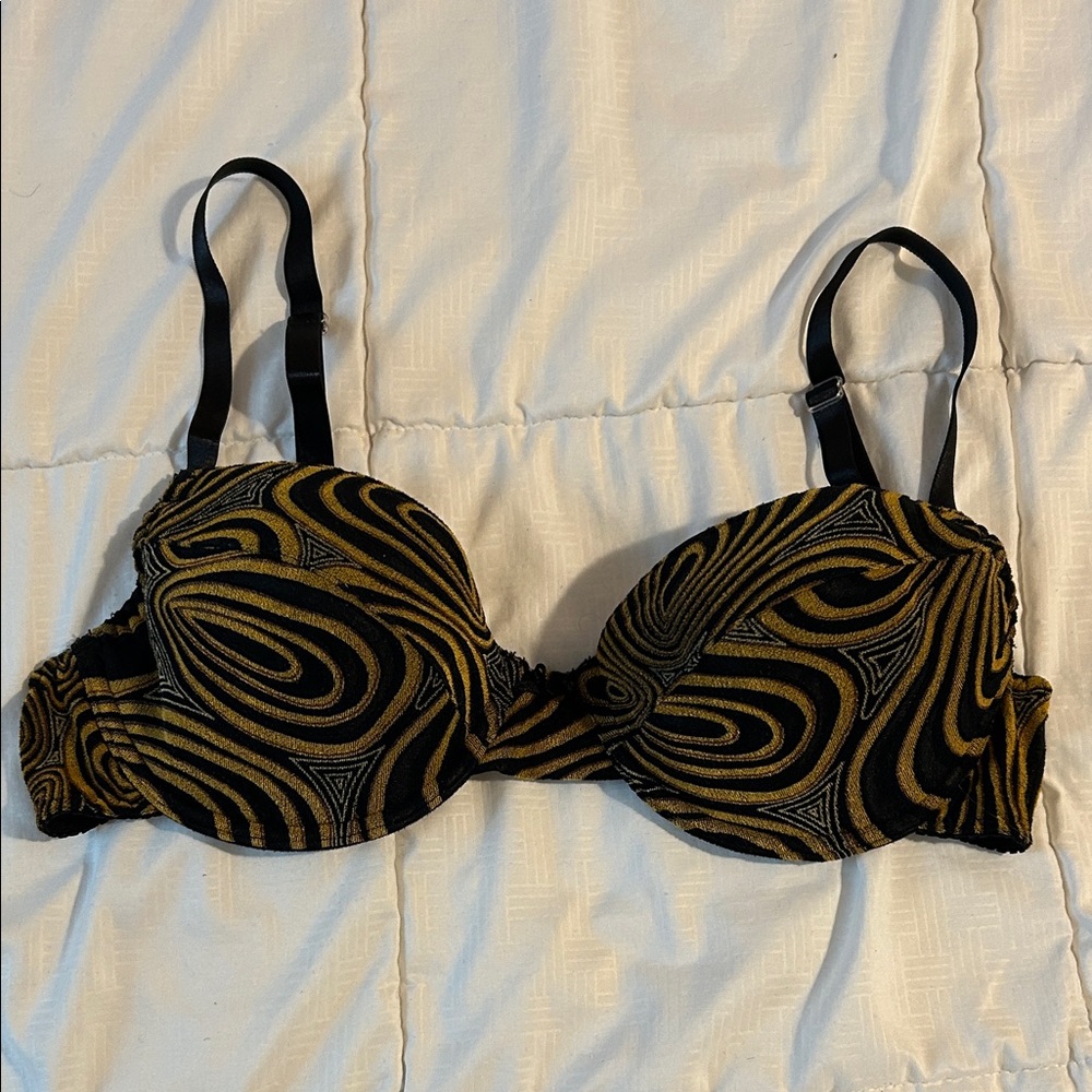 Elegant Black and Gold Women's Bra